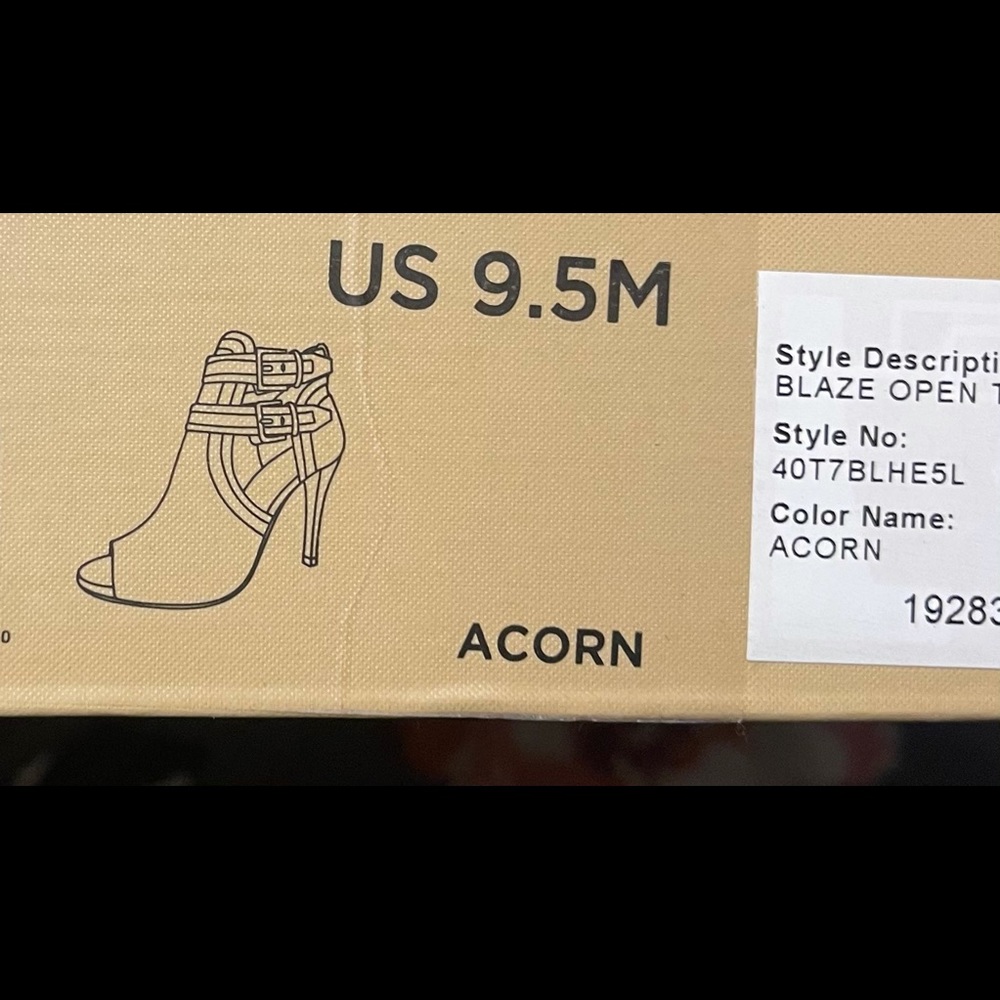 MK Open Toe bootie
